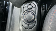 MINI Hatchback 1.5 Cooper Classic Premium 5dr Auto Petrol Hatchback